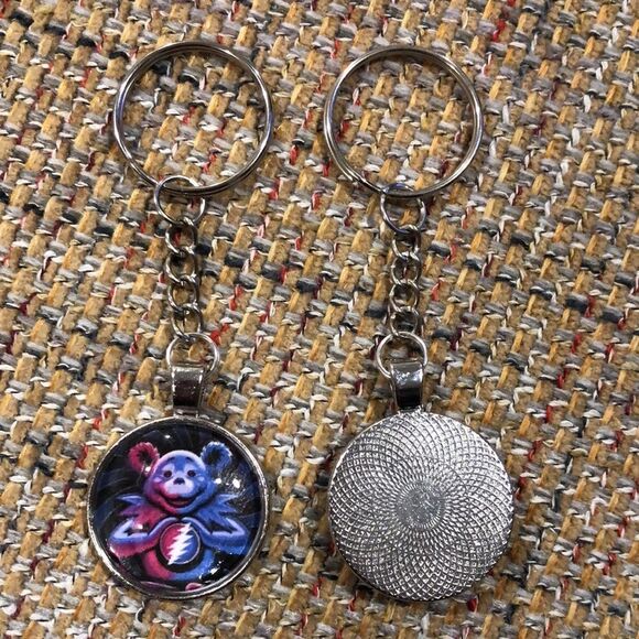 W BUYITWHENFOUND Custom Grateful Dead Keychains PURPLE PINK SYF BEAR - Picture 7 of 9
